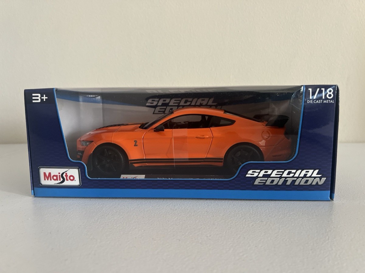 1:18 Scale Maisto 2020 Ford Mustang Shelby GT500 Orange with Black