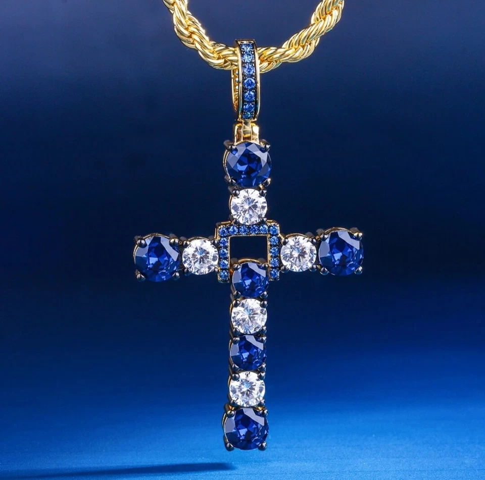 Colgante Cruz Plata Regalo Viernes Negro Zafiro y Circonita Cúbica Para Hombre Tachuelas Gratis Foto 4 de 4