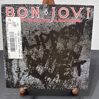 BON JOVI You Give Love A Bad Name 7  Vinyl 45 Speed Paper Sleeve Original Tag