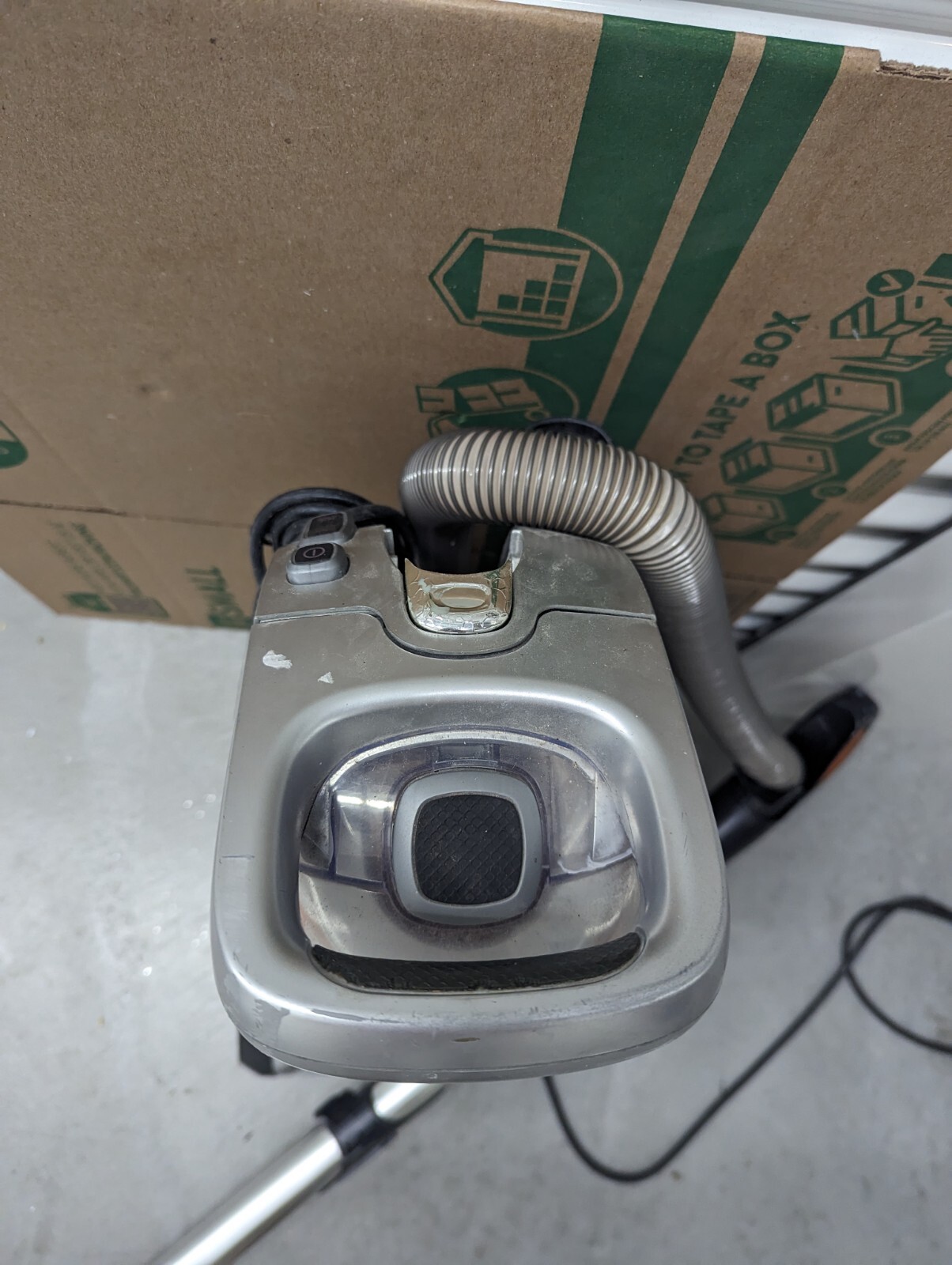 Electrolux Precision Vacuum Upright Bagless Light Adjustment Model