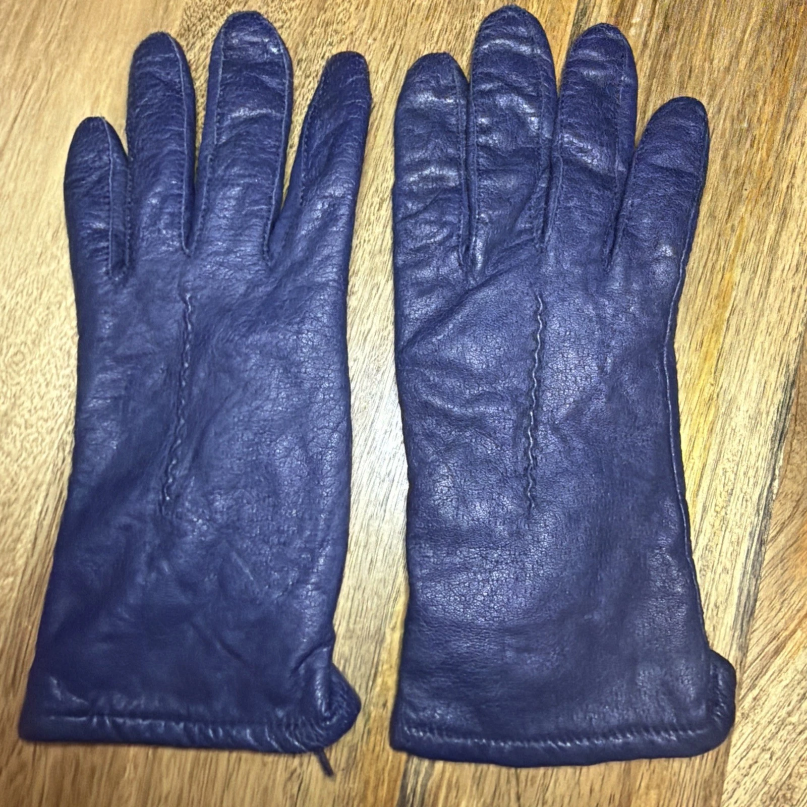 Fownes Women's Casual Wrist Length Winter Gloves Size 7 Blue Leather Lined