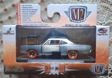 M2 Machines Detroit Muscle Series 1969 Plymouth Road Runner 440 6-pack Raw Chase