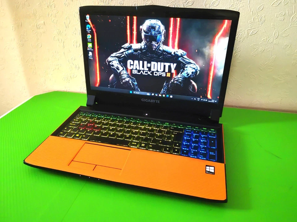Core i7 Gaming Laptop 16GB RAM With SSD And HDD Gigabyte - Image 3 of 4
