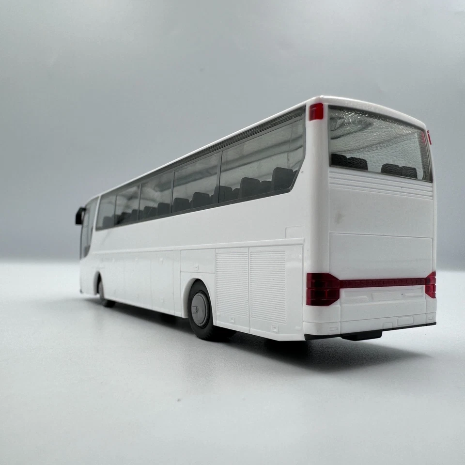 UkrAuto Kässbohrer Setra S315 Bus (White “Irregular Transport”) scale 1/87 (H0) - Image 4 of 4