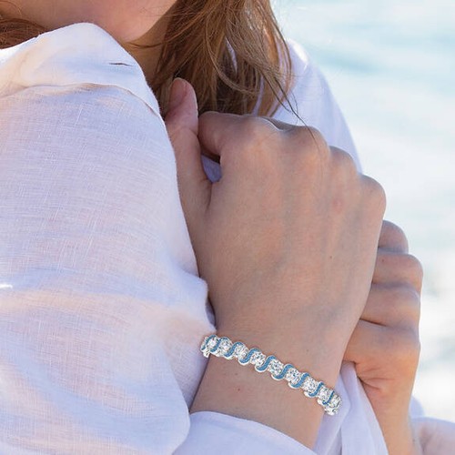 Danbury Mint The Shimmering Blue Wave Bracelet - Picture 3 of 3