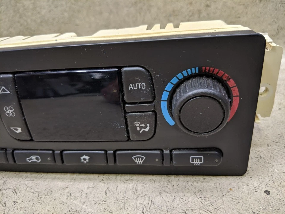 Auto Temperature Climate Control With AC Fits 05-07 GMC SIERRA PICKUP TRUCK b122 - Image 4 of 4