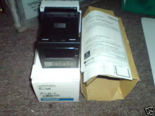 OMRON E5CN-Q2TC TEMPERATURE CONTROLLER NEW
