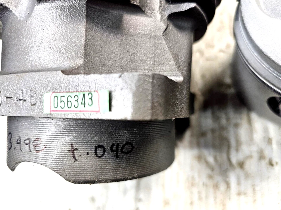 OE 1948-up Trasero 74" 3.498 Diámetro Panhead Cilindro Motor 16492-48 Harley Head G343 Foto 3 de 4