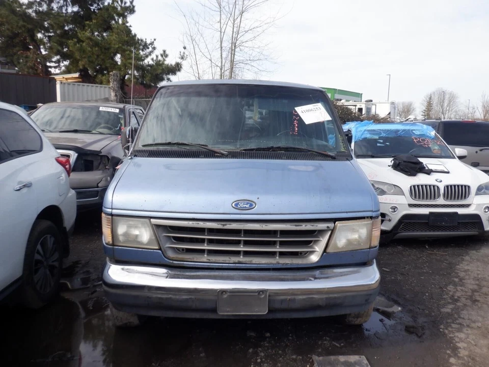 Б/у передний двигатель вентилятора ОВК подходит для: переднего фургона Ford E350 1995 года выпуска со встроенной передней частью переменного тока - Изображение 2 из 4