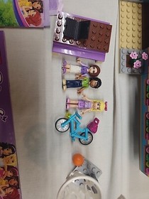 LEGO FRIENDS: Heartlake High (41005)
