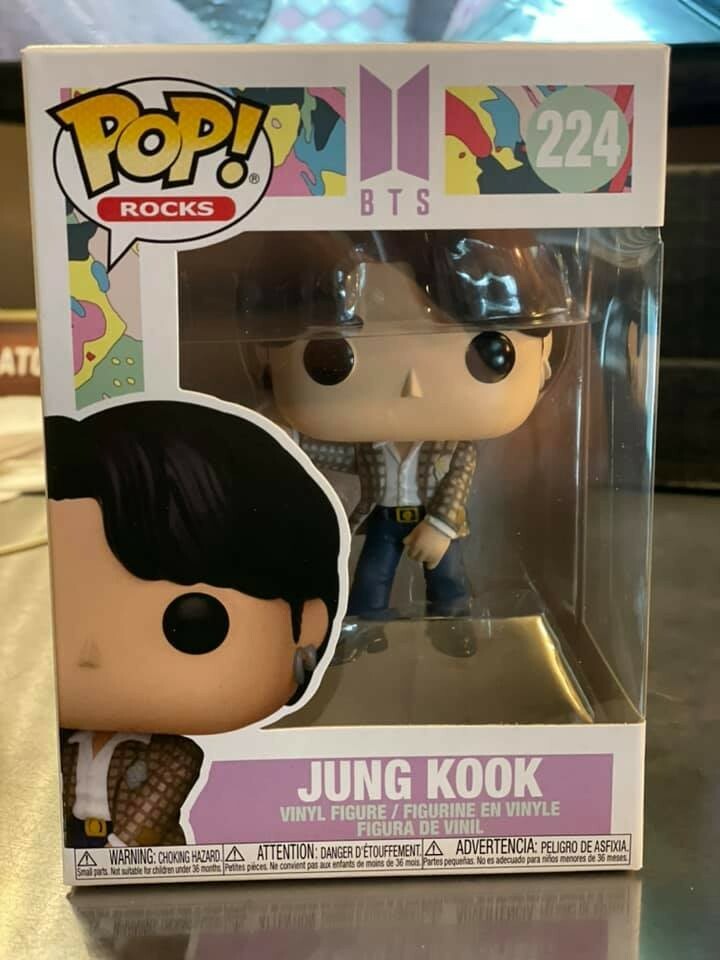 Funko Pop! Jungkook Dynamite # 224 New In Box + Jhope &Amp; Bts Butter Polaroid 