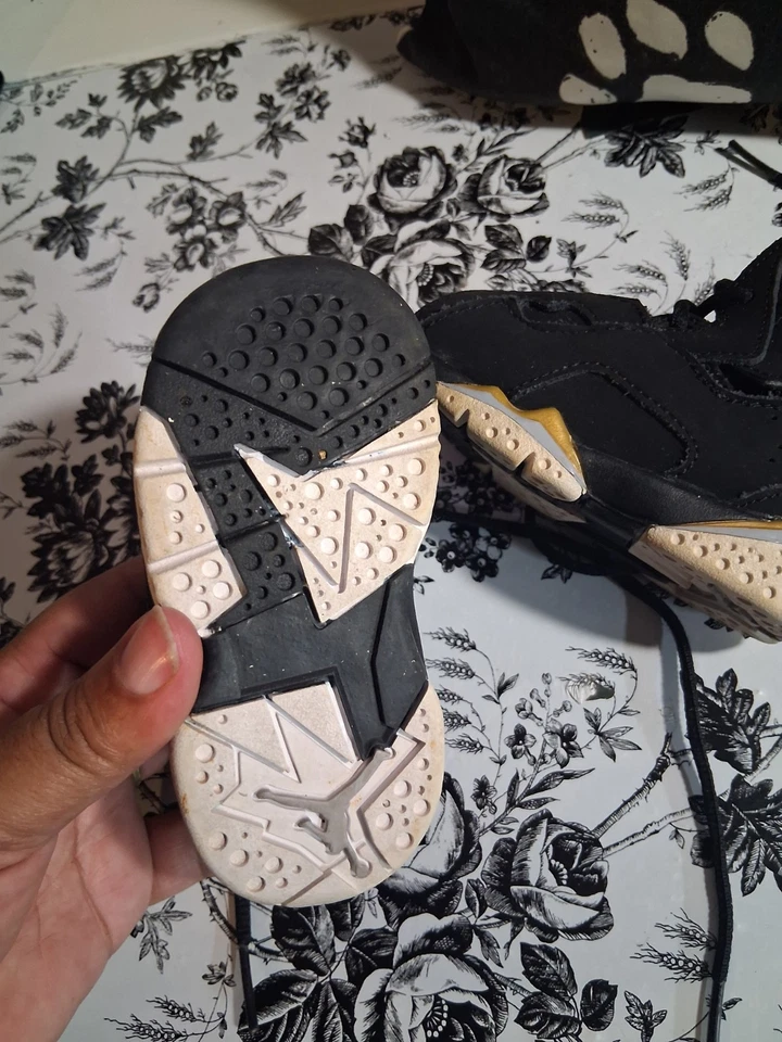 Nike Air Jordan 14 Retro Gris/Negro/Hiper Rosa 654971-028 Niño Pequeño Talla 4C Foto 3 de 4