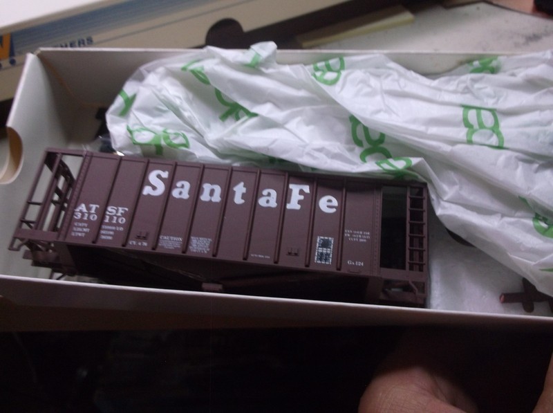 H O Single Bay Airslide Santa Fe 310110 Walthers Original Box