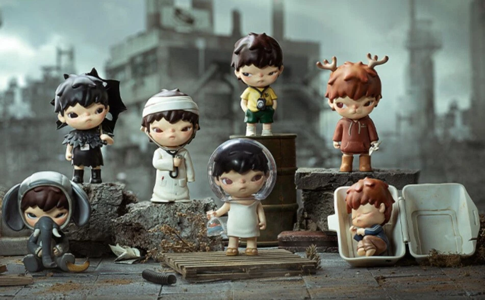 Authentic Hirono CITY OF MERCY Series Blind Box Confirmed Figure(Hard to Find） - Image 3 of 4