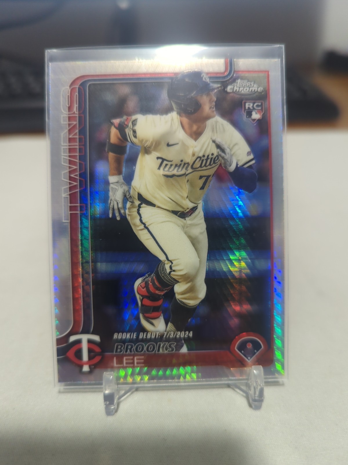 2025 Topps Chrome Update Brooks Lee RC Rookie Debut Prism Refractor #USC6 Twins