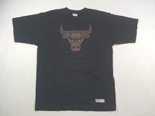 Men's XL Chicago Bulls Basketball NBA Series Adidas Shooting T-Shirt jersey