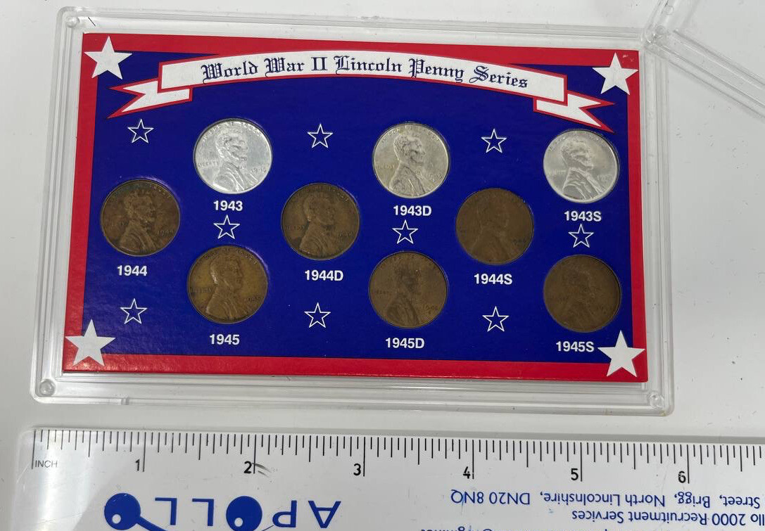 Vintage World War 2 1943-1945 Lincoln Pennies Minted Coin Set 1992