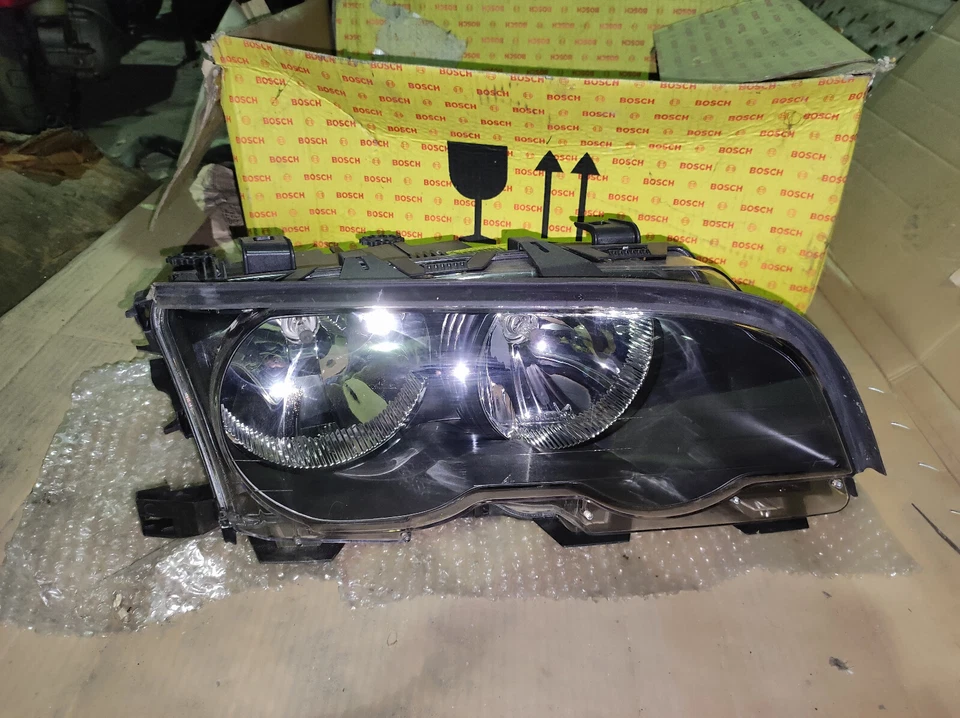 Faro BMW M3 SERIE 3 E46 CUPÉ DESCAPOTABLE BOSCH 0 301 157 206 Foto 3 de 4