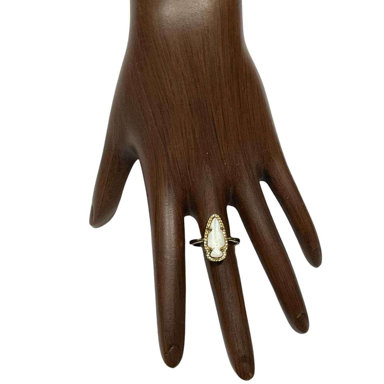 Kendra Scott Arrowhead Ring White Size 7 Arrow - image 2