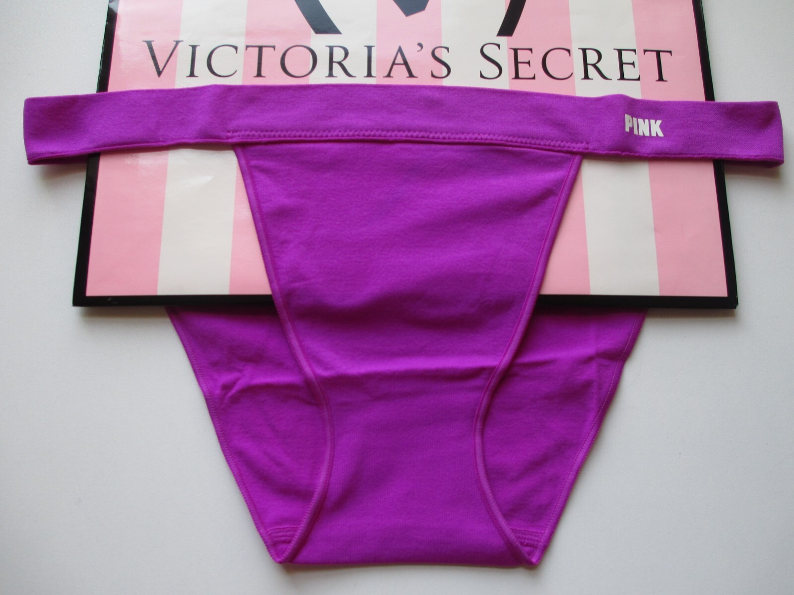 VICTORIA'S SECRET PINK Seamless String Bikini Panty Purple Couture
