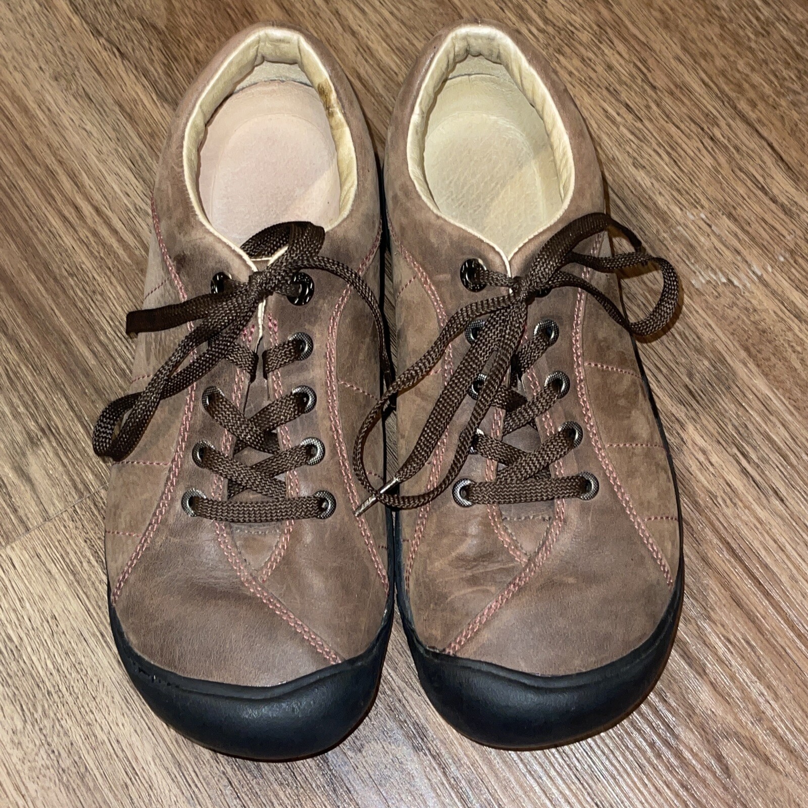 Scarpe da trekking Keen donna taglia 8 5 stile 5322 WLNT sneakers