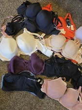 Resale Bra Lot 45 pc Mixed Famous Maker Bras Wholesale NWT NWOT 