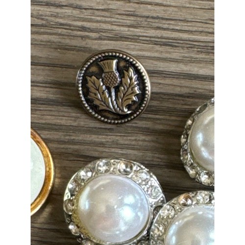 Vintage Misc Buttons Faux Mabe Pearl, Lucite, & Rhinestones Shirt Dress Jacket - Picture 5 of 9