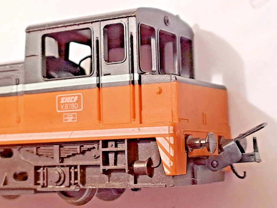 LIMA  LOCOTRACTEUR SNCF Y 8780 ARZENS - Testée - Photo 4/4