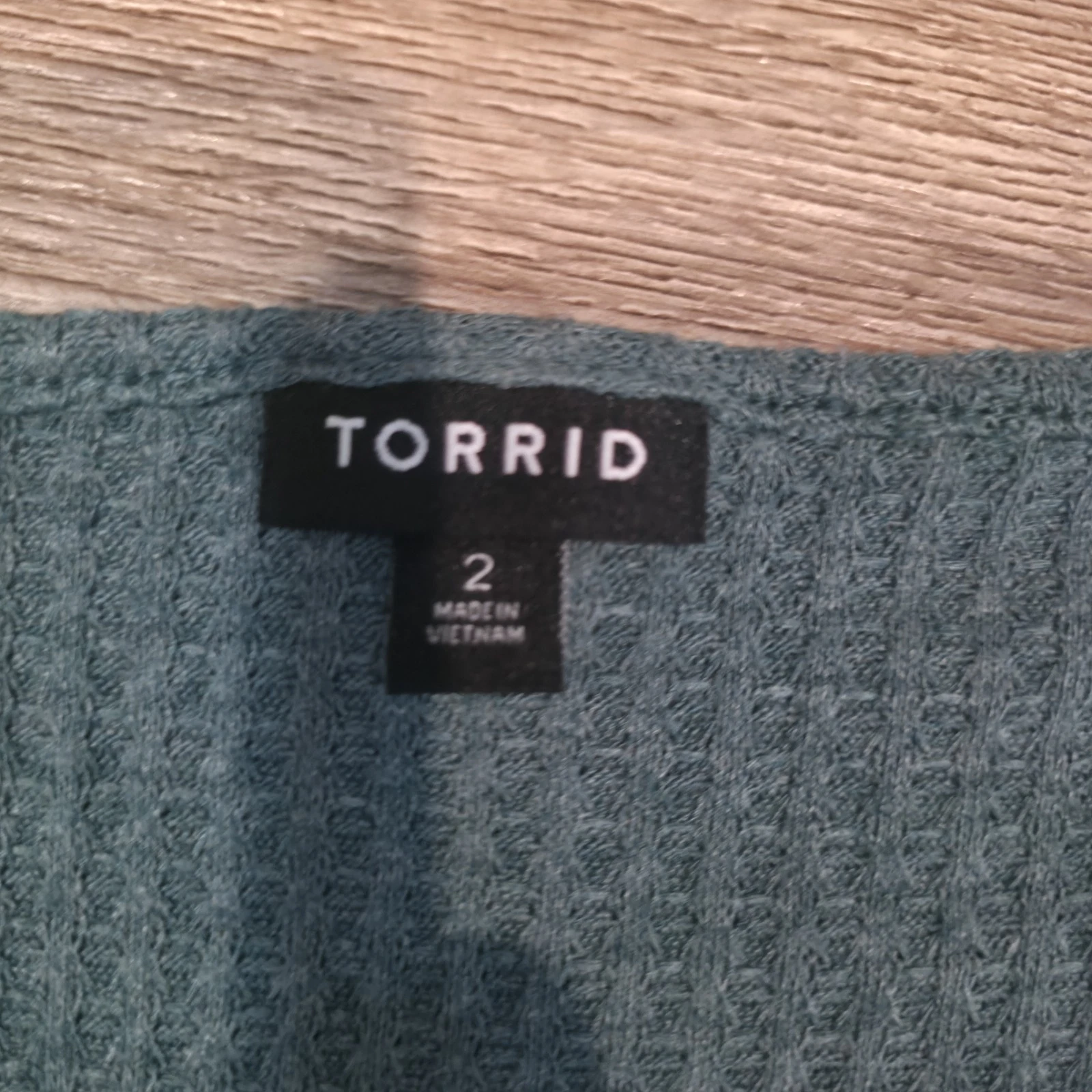 Torrid Sage Green Waffle Ribbed Knit Long Sleeve Henley Top Plus Size 2 2X... - product detail image 4