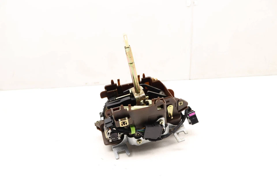 AUDI A8 QUATTRO 2002 4,2 L - Conjunto de cambio/cambio automático 4P0713041L Foto 2 de 4