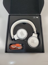 JBL Live 460NC Wireless Noise Canceling On-Ear Headphones - White