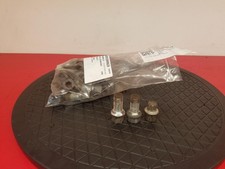 SATZ RADMUTTERN + SICHERUNGSMUTTER VOLKSWAGEN GOLF 2008