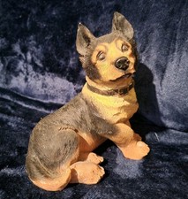 K's Collection TM German Shepherd Figurine