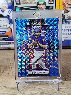 Kirk Cousins 2023 Mosaic Reactive Blue Vikings+1TOUCH CASE + BONUS Cards