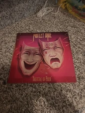 MOTLEY CRUE ~ Theatre of Pain LP (1985) Original autograph Vince Neil