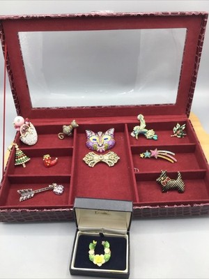 Heidi Daus Brooch Lot Of 11 Plus 1 Royal Doulton