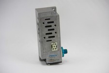 Festo NASE-1/4-1-ISO Pneumatic Manifold Sub Base 6mm Length Threaded 1/4"-18 NPT