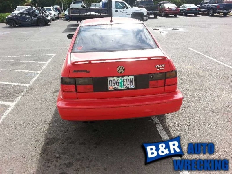 Conjunto de cuerpo del acelerador 6 cilindros para 93-95 JETTA 7517189 Foto 3 de 4