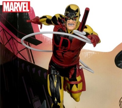DAREDEVIL Figure Statue & Comic Platinum Edition Variant #600 Mcfarlane Marvel