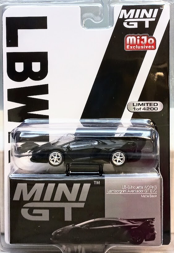 Chase! Mini GT 1:64 LB Silhouette Works Lamborghini Aventador GT