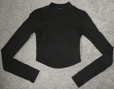 LADIES/TEENS BLACK SIZE XS LONGSLEEVE TOP CUT OUT FRONT RIBBED NEW WITHOUT TAGS
