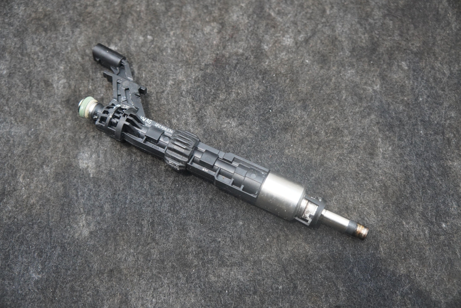 Engine High Pressure Fuel Injector Injection Valve 0P2906036 Lamborghini Urus 19