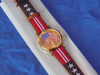 AVON AMERICAN FLAG WATCH F69155-1 Collectible Time Piece Vintage 2001 NIB