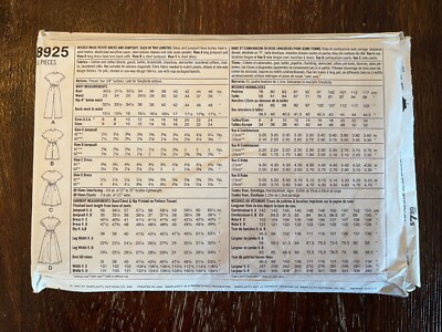 ⭐︎mss⭐︎ Simplicity 8925 UNCUT Sewing Pattern, Misses' Petite Dress
