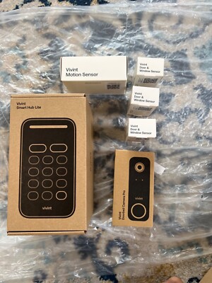 Vivint Smart Hub Lite, Doorbell Camera Pro, Motion Sensor Door