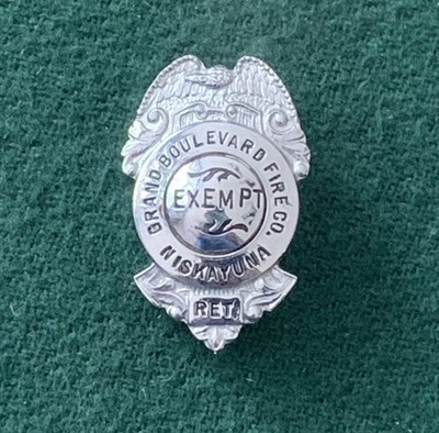Vintage GRAND BOULEVARD Fire Company NISKAYUNA Exempt Lapel Pin Badge, New York