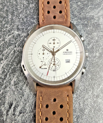 Junghans Chronograph Alarm 41/4456 Herrenuhr Datum Sapphire Crystal