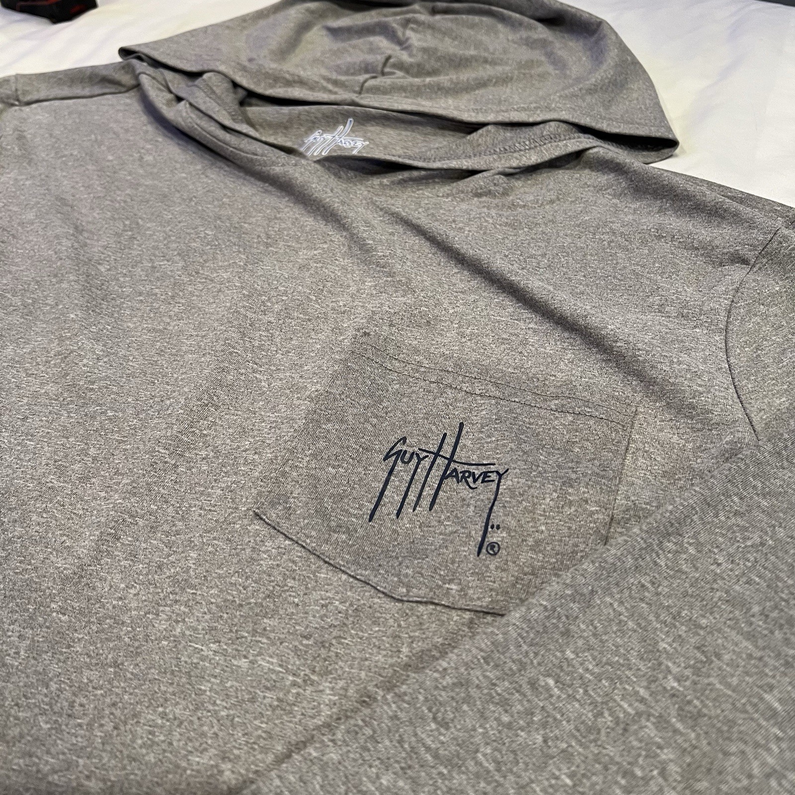 Men’s Guy Harvey Fishing Shirt Stretch Long Sleeve Large Performance Hooded