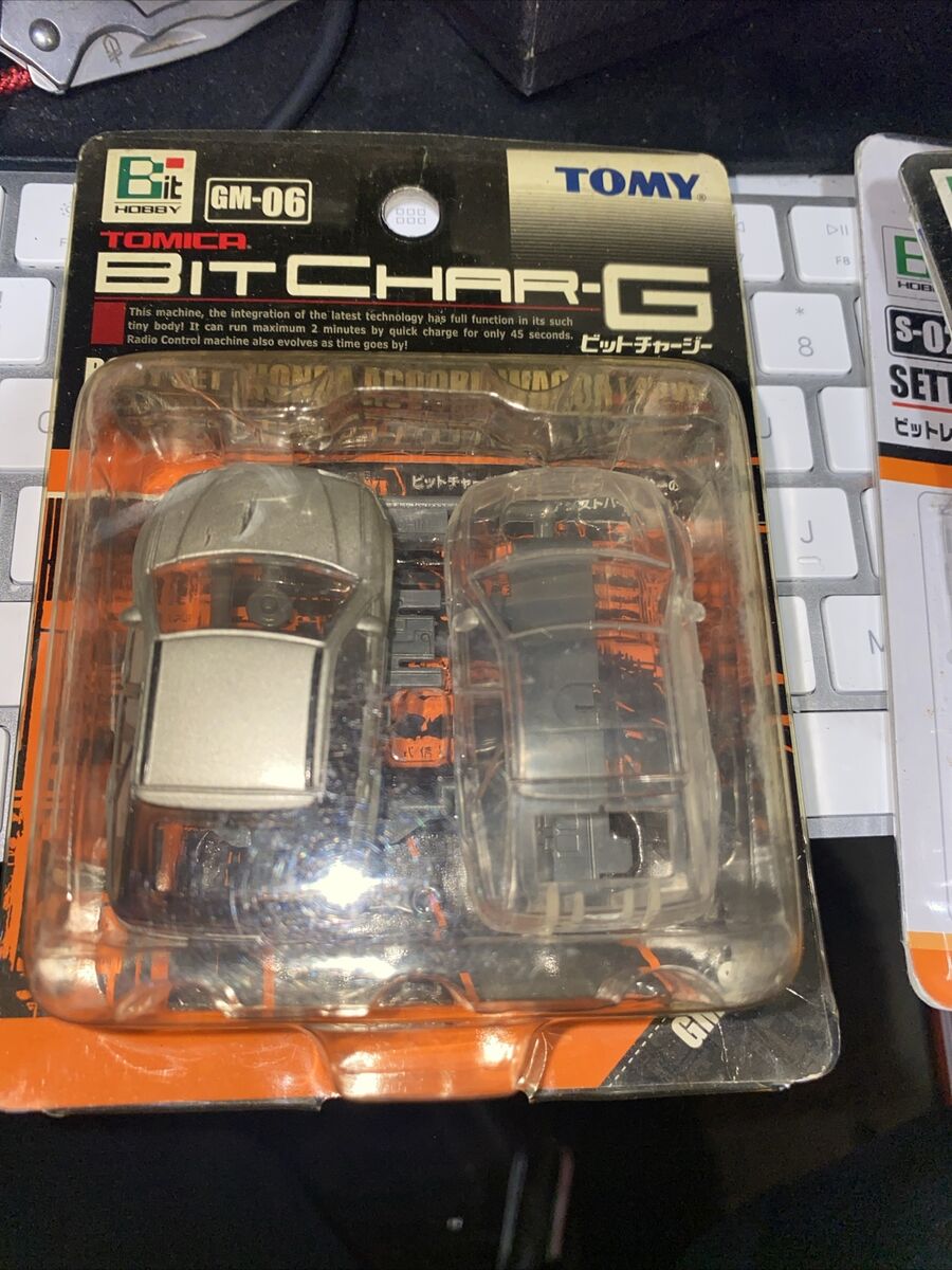 Tomy Bit-Char-G Honda Accord Wagon (Silver) Body Set GM-06 Tomy Bit-Char-G Honda Accord Wagon (Silver) Body Set GM-06