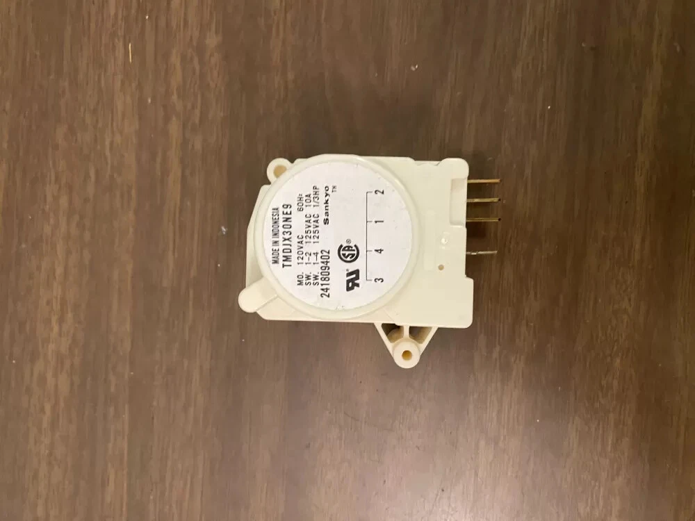 Frigidaire Kenmore 215846604 Refrigerator Defrost Timer AZ85944 | BK721